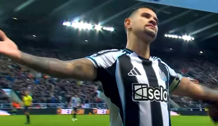 曼联瞄准利物浦青训新星约瑟夫 纽卡拒卖核心吉